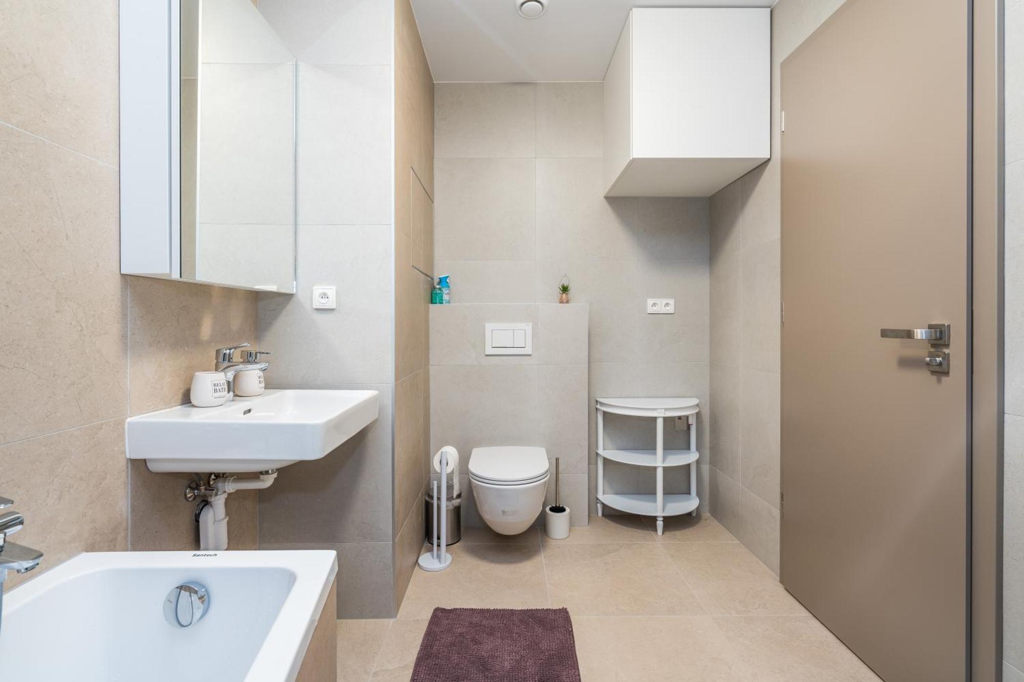 Ferienwohnung Perla Hradce 401 Hradec Králové Exterior foto
