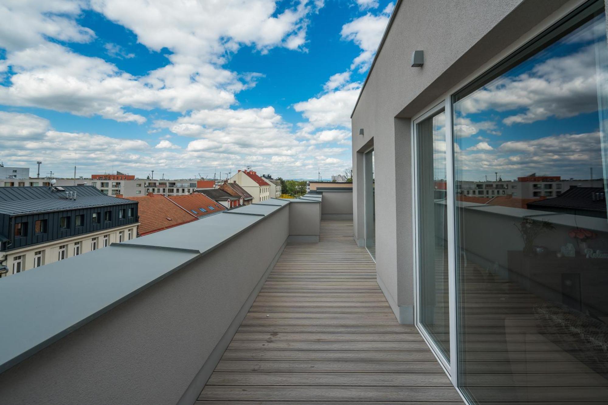 Ferienwohnung Perla Hradce 401 Hradec Králové Exterior foto