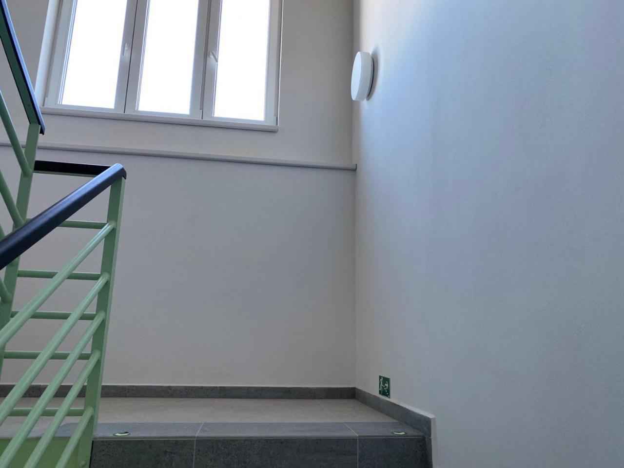 Ferienwohnung Perla Hradce 401 Hradec Králové Exterior foto